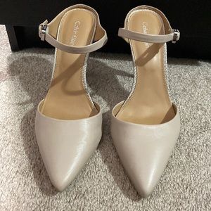 Womens Calvin Klein heels - size 8.5